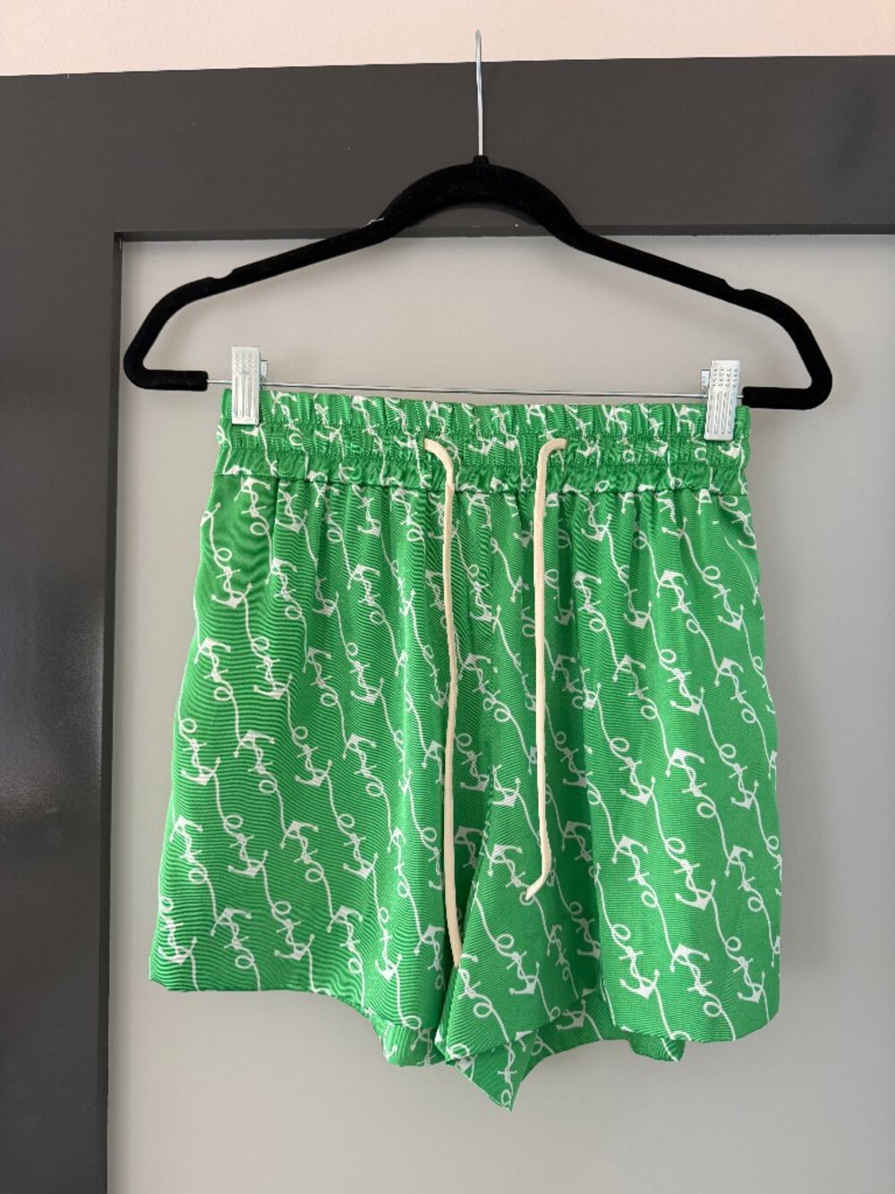 Sandro shorts green with white anchor print (US 2/FR 34)